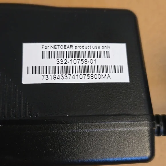 NETGEAR AC1750 Smart WiFi Router - Picture 3 of 14